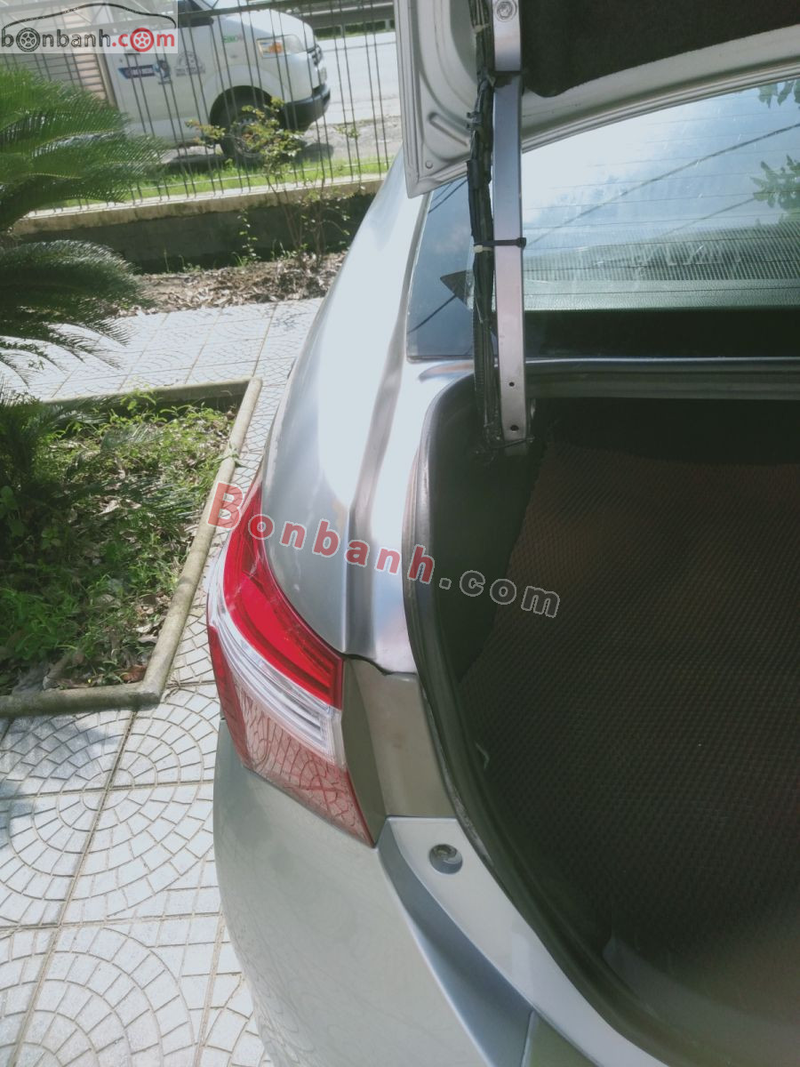 Bán ô tô Toyota Corolla altis 1.8G AT - 2015 - xe cũ