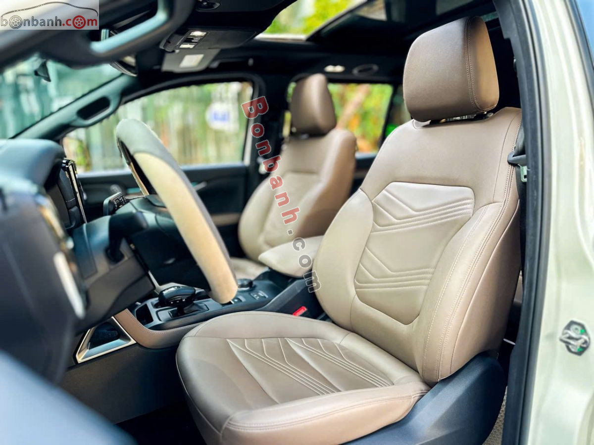 Bán ô tô Ford Everest Titanium Plus 2.0L 4x4 AT - 2023 - xe cũ