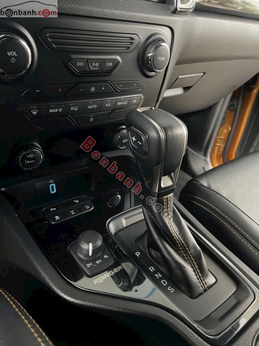 Bán ô tô Ford Ranger Wildtrak 2.0L 4x4 AT - 2022 - xe cũ