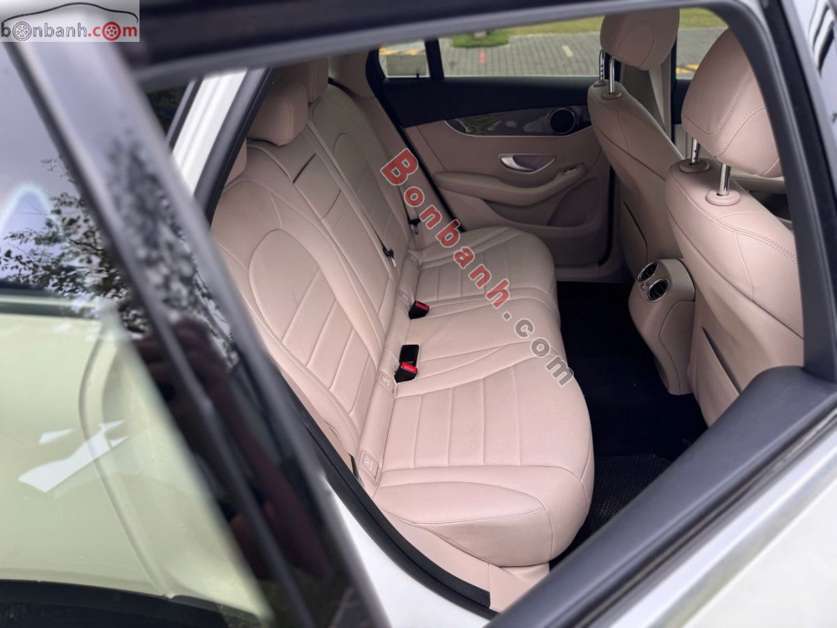 Bán ô tô Mercedes Benz GLC 200 - 2022 - xe cũ