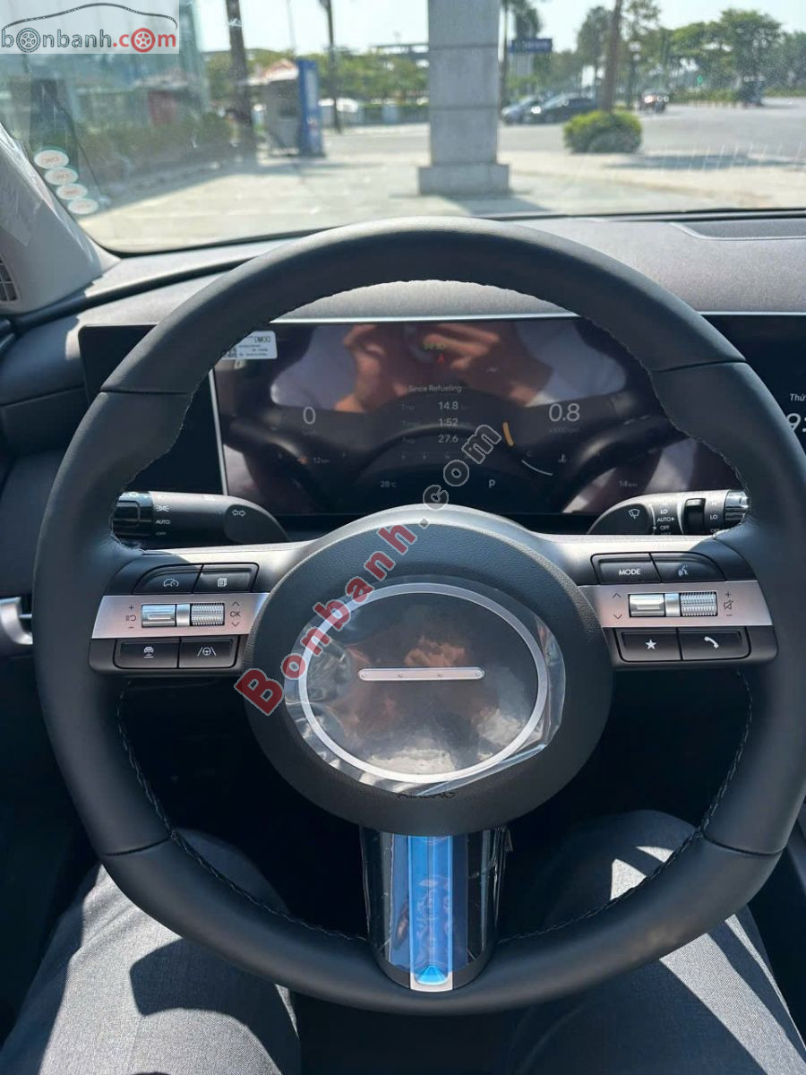 Bán ô tô Hyundai Tucson 2.0 AT Đặc biệt - 2026 - xe mới