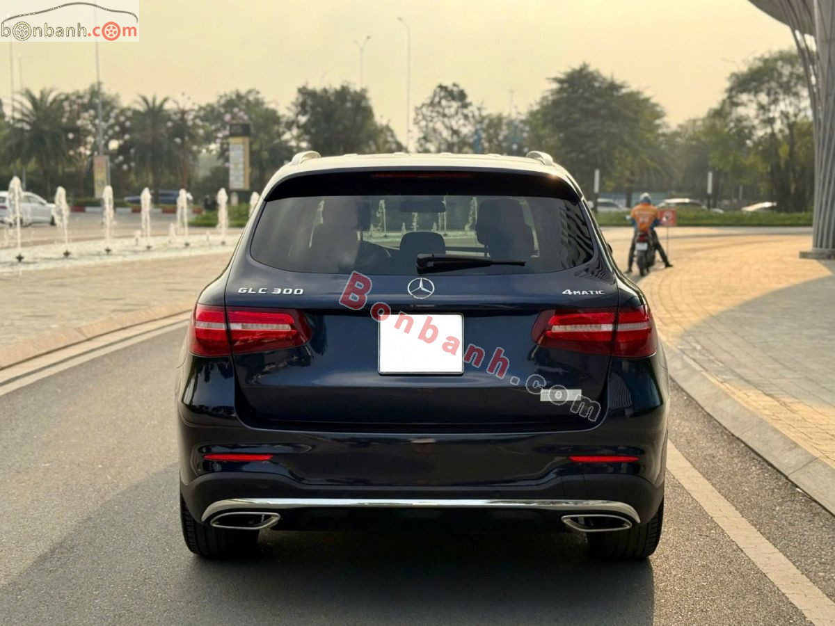 Bán ô tô Mercedes Benz GLC 300 4Matic - 2017 - xe cũ
