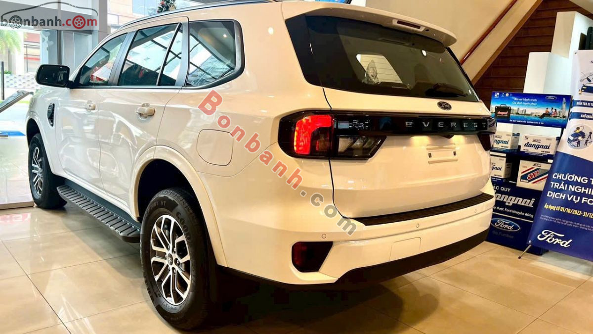 Bán ô tô Ford Everest Ambiente 2.0L 4x2 AT - 2026 - xe mới