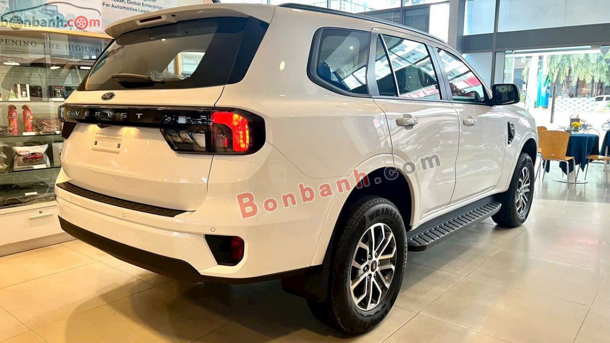 Bán ô tô Ford Everest Ambiente 2.0L 4x2 AT - 2026 - xe mới