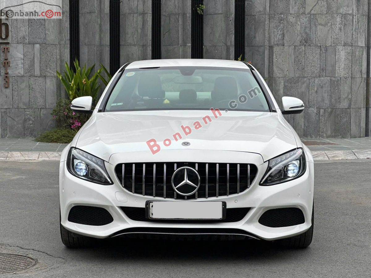 Bán ô tô Mercedes Benz C class C200 - 2018 - xe cũ