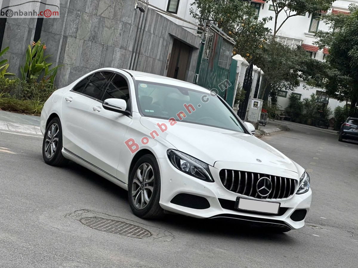 Bán ô tô Mercedes Benz C class C200 - 2018 - xe cũ