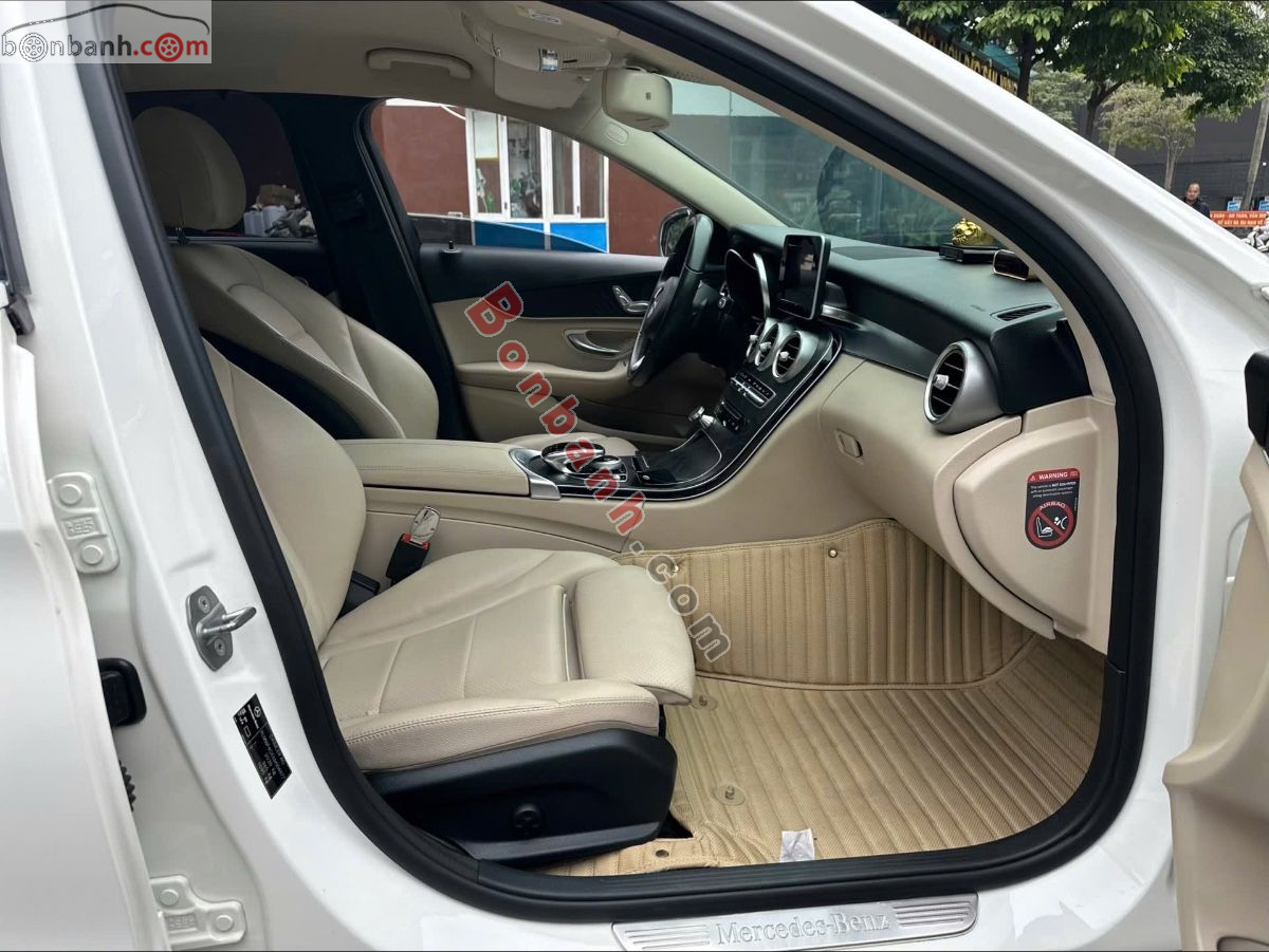 Bán ô tô Mercedes Benz C class C200 - 2018 - xe cũ