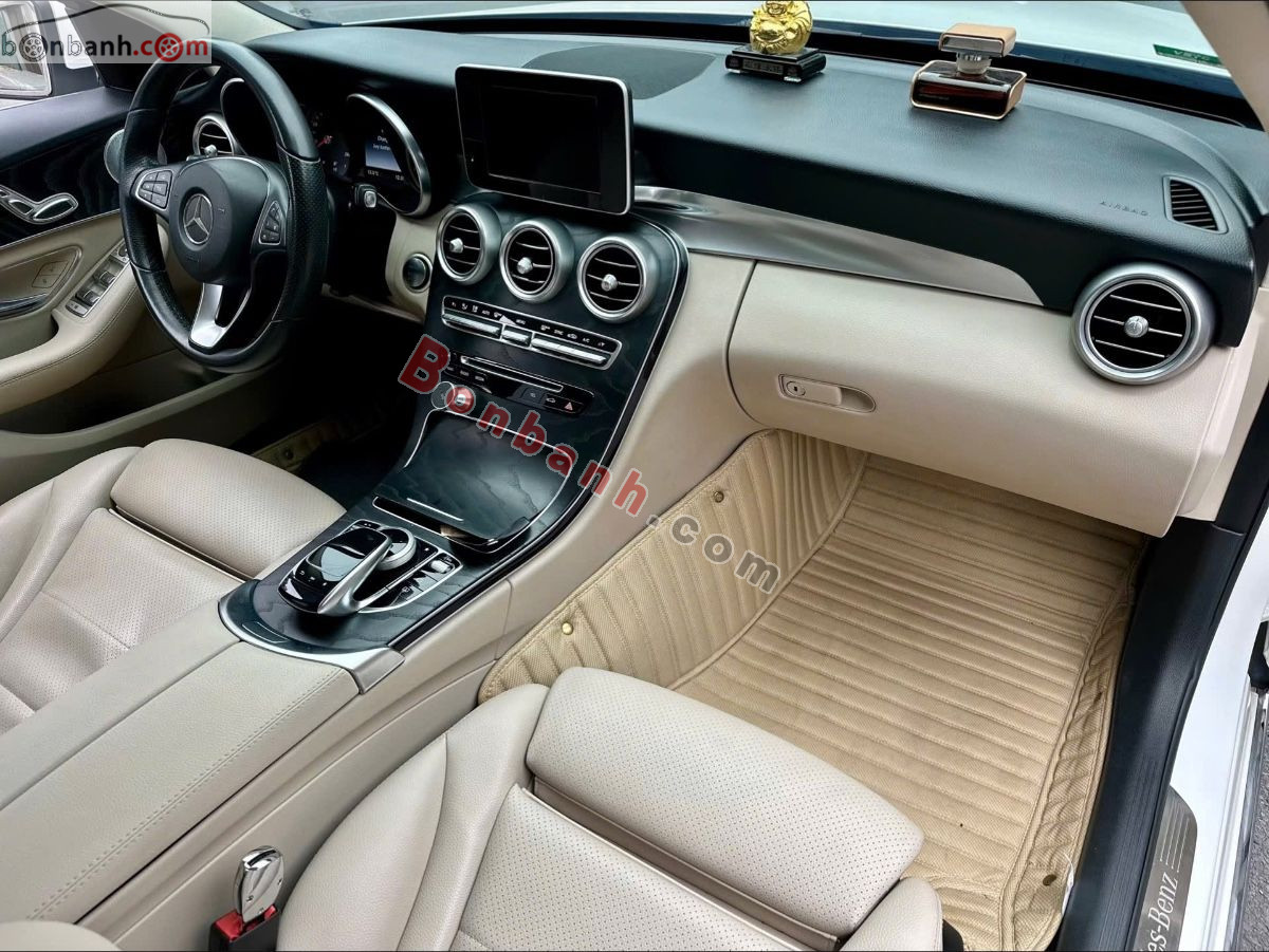 Bán ô tô Mercedes Benz C class C200 - 2018 - xe cũ