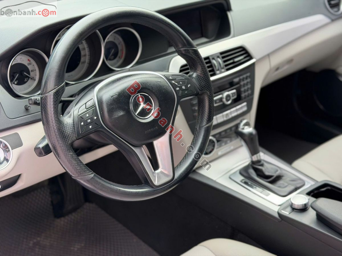 Bán ô tô Mercedes Benz C class C200 - 2011 - xe cũ