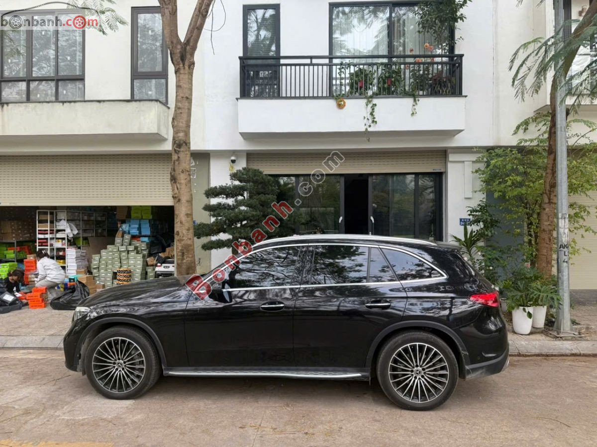 Bán ô tô Mercedes Benz GLC 300 4Matic - 2024 - xe cũ