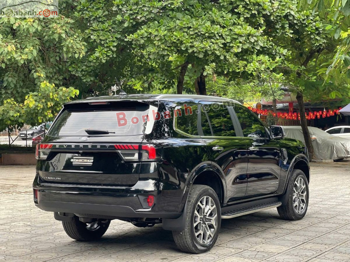 Bán ô tô Ford Everest Titanium Plus 2.0L 4x4 AT - 2024 - xe cũ
