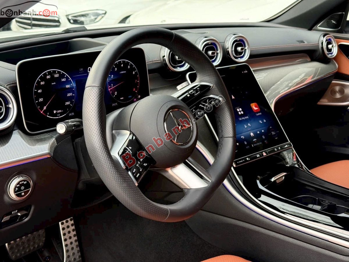 Bán ô tô Mercedes Benz C class C300 AMG - 2025 - xe mới