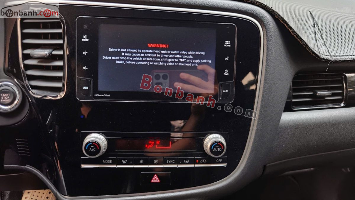 Bán ô tô Mitsubishi Outlander 2.0 CVT - 2020 - xe cũ