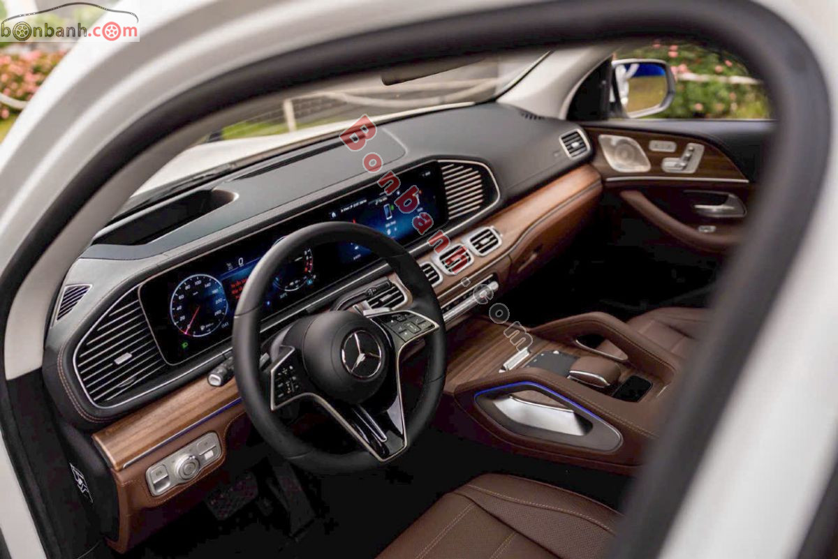 Bán ô tô Mercedes Benz GLE Class GLE 400 e 4Matic - 2026 - xe mới