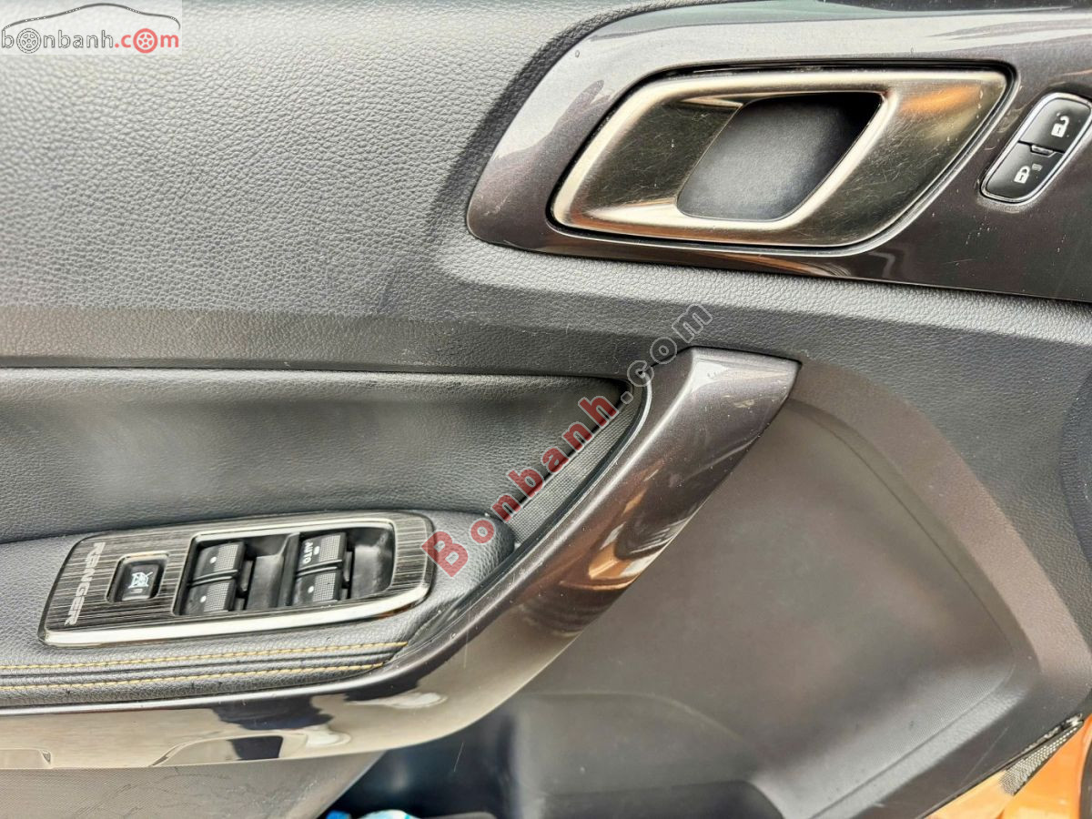Bán ô tô Ford Ranger Wildtrak 2.0L 4x4 AT - 2018 - xe cũ
