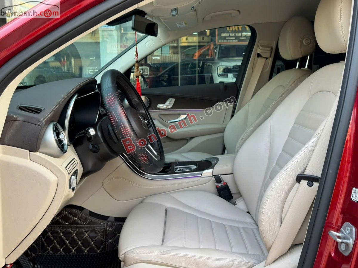 Bán ô tô Mercedes Benz GLC 200 4Matic - 2021 - xe cũ
