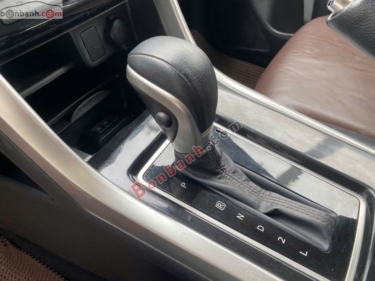 Bán ô tô Mitsubishi Xpander Cross 1.5 AT - 2020 - xe cũ