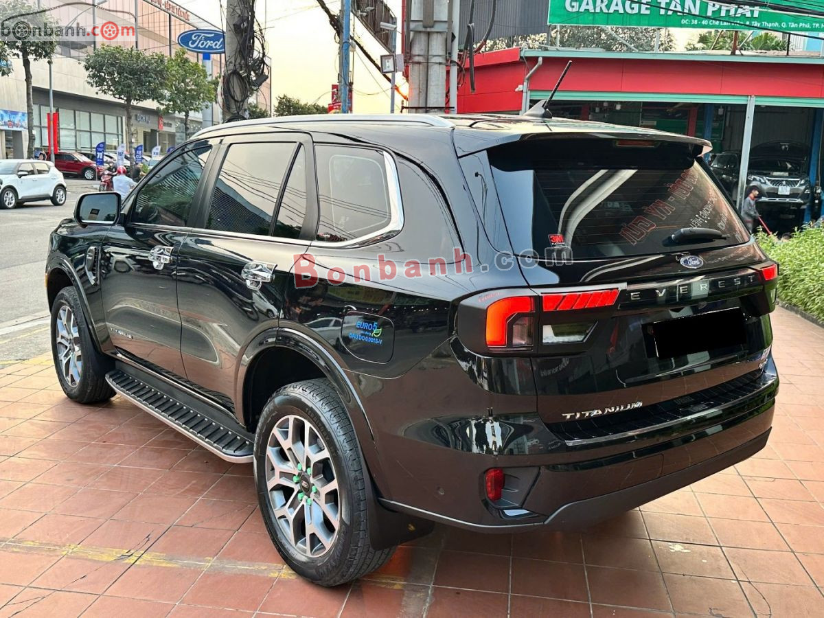 Bán ô tô Ford Everest Titanium Plus 2.0L 4x4 AT - 2022 - xe cũ
