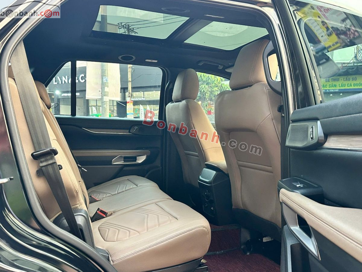 Bán ô tô Ford Everest Titanium Plus 2.0L 4x4 AT - 2022 - xe cũ