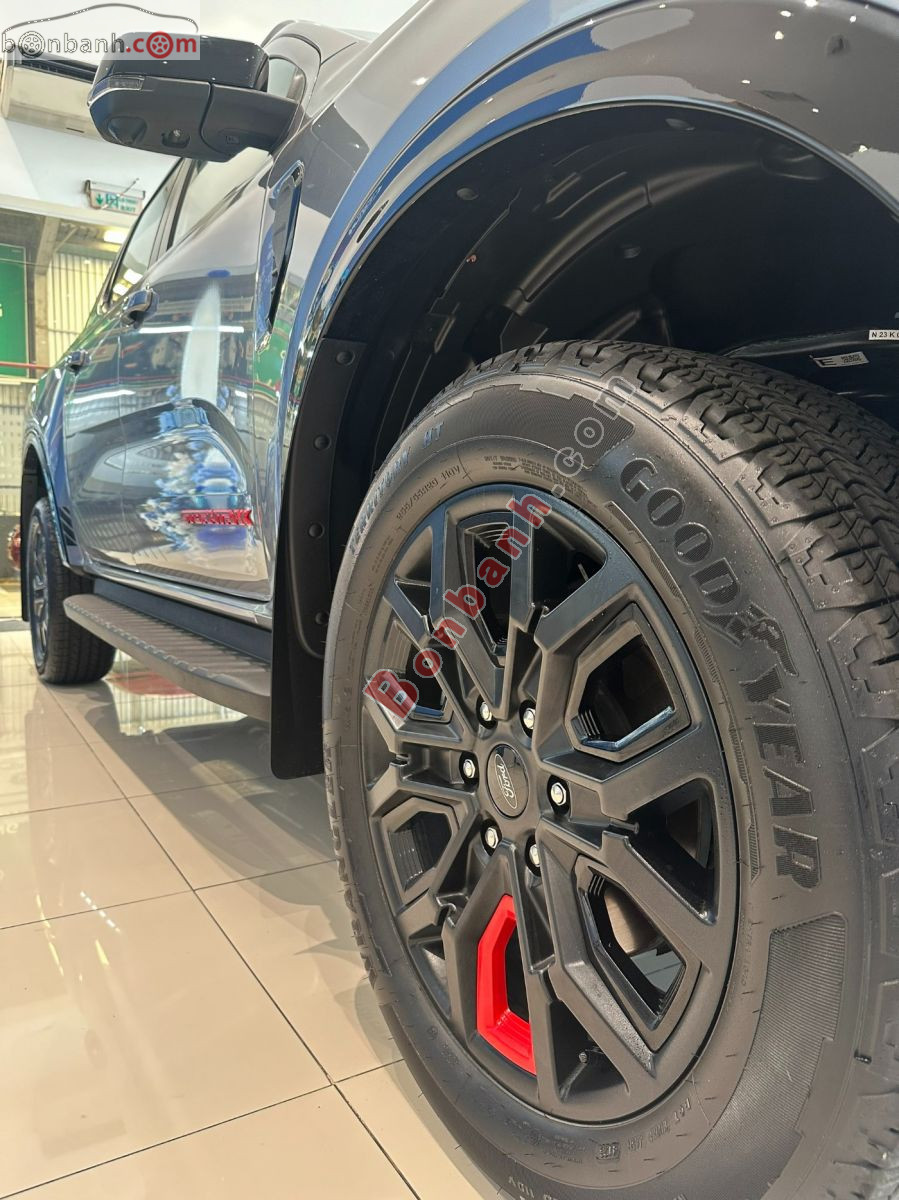 Bán ô tô Ford Ranger Stormtrak 2.0L 4x4 AT - 2026 - xe mới