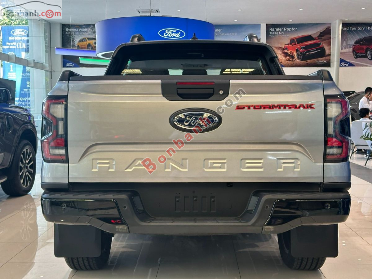 Bán ô tô Ford Ranger Stormtrak 2.0L 4x4 AT - 2026 - xe mới