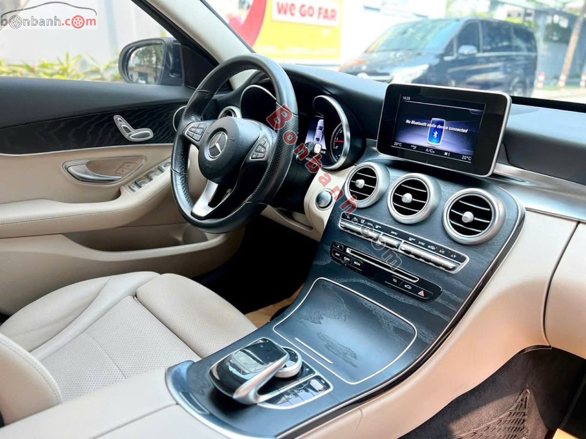 Bán ô tô Mercedes Benz C class C200 - 2018 - xe cũ