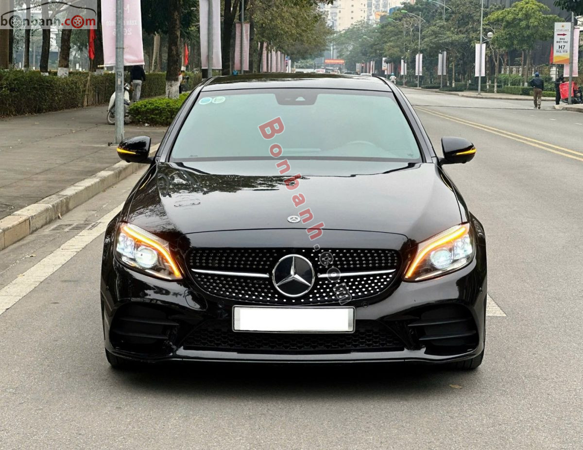 Bán ô tô Mercedes Benz C class C300 AMG - 2021 - xe cũ