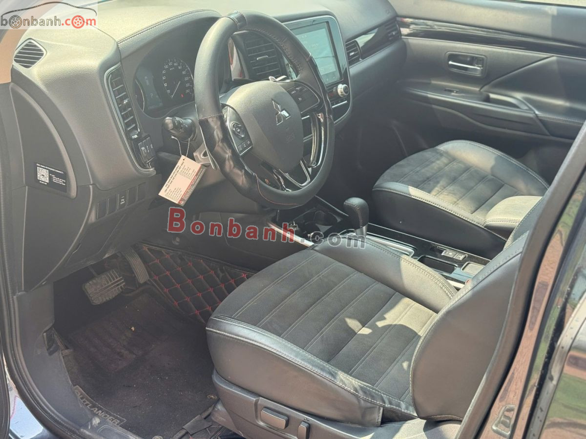 Bán ô tô Mitsubishi Outlander 2.0 CVT - 2024 - xe cũ