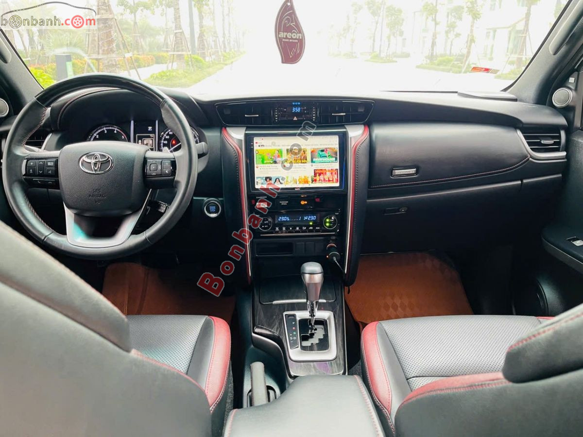Bán ô tô Toyota Fortuner Legender 2.4L 4x2 AT - 2024 - xe cũ