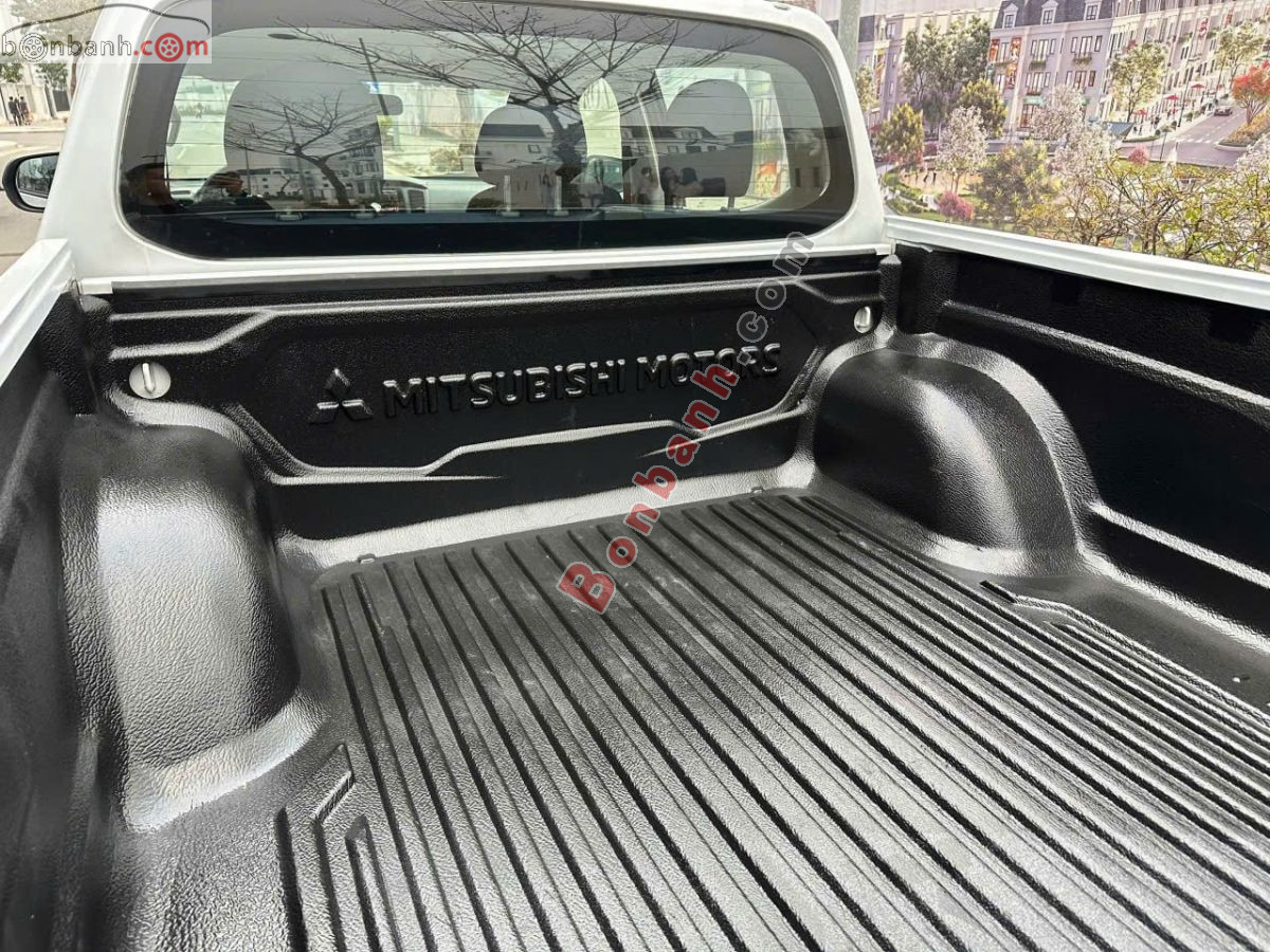 Bán ô tô Mitsubishi Triton 4x2 AT Mivec - 2019 - xe cũ