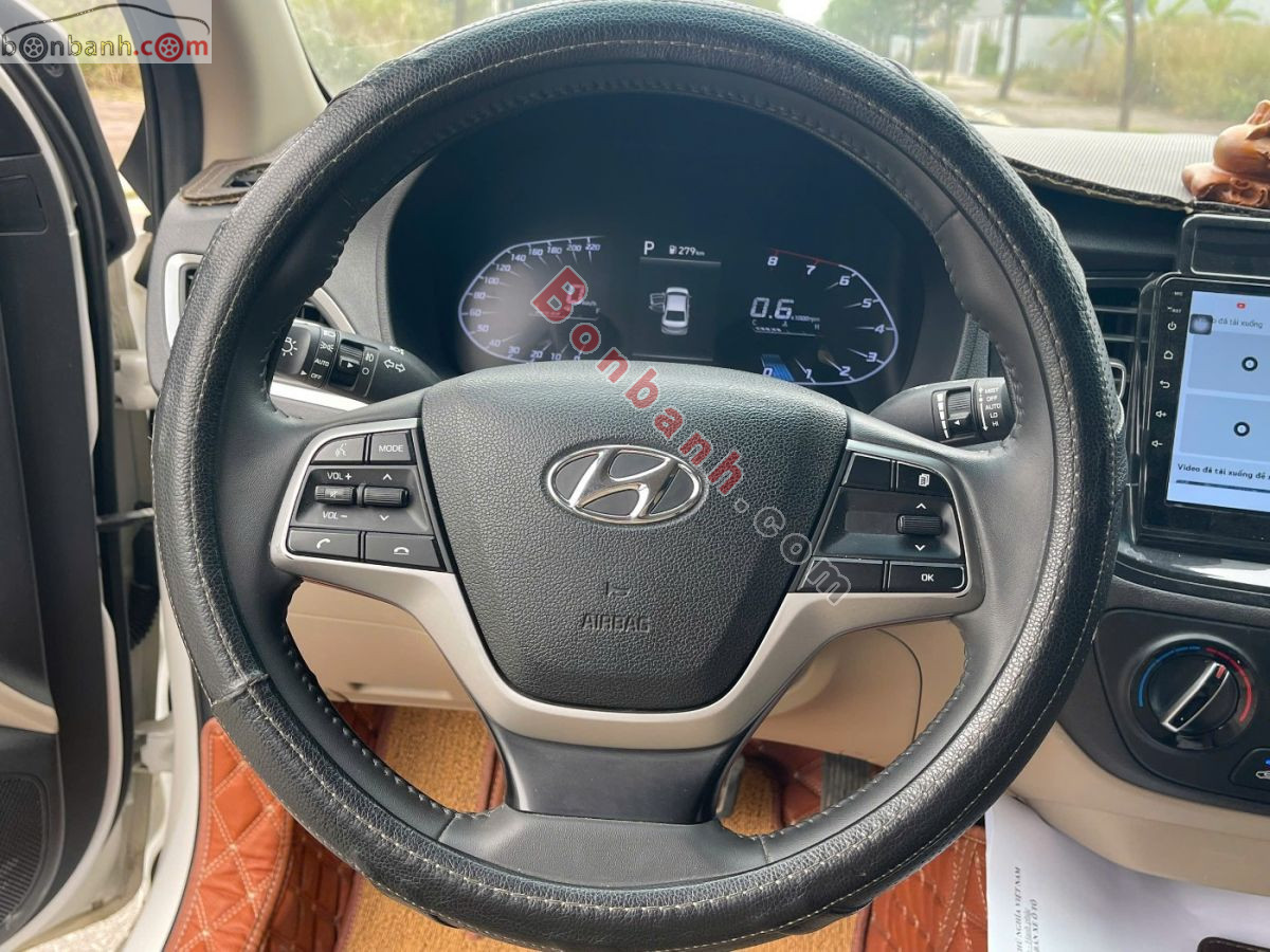 Bán ô tô Hyundai Accent 1.4 AT - 2021 - xe cũ