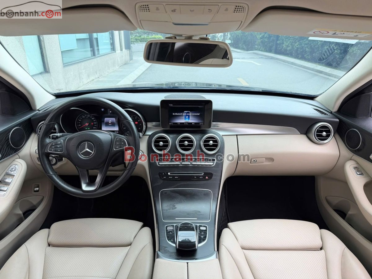 Bán ô tô Mercedes Benz C class C200 - 2018 - xe cũ