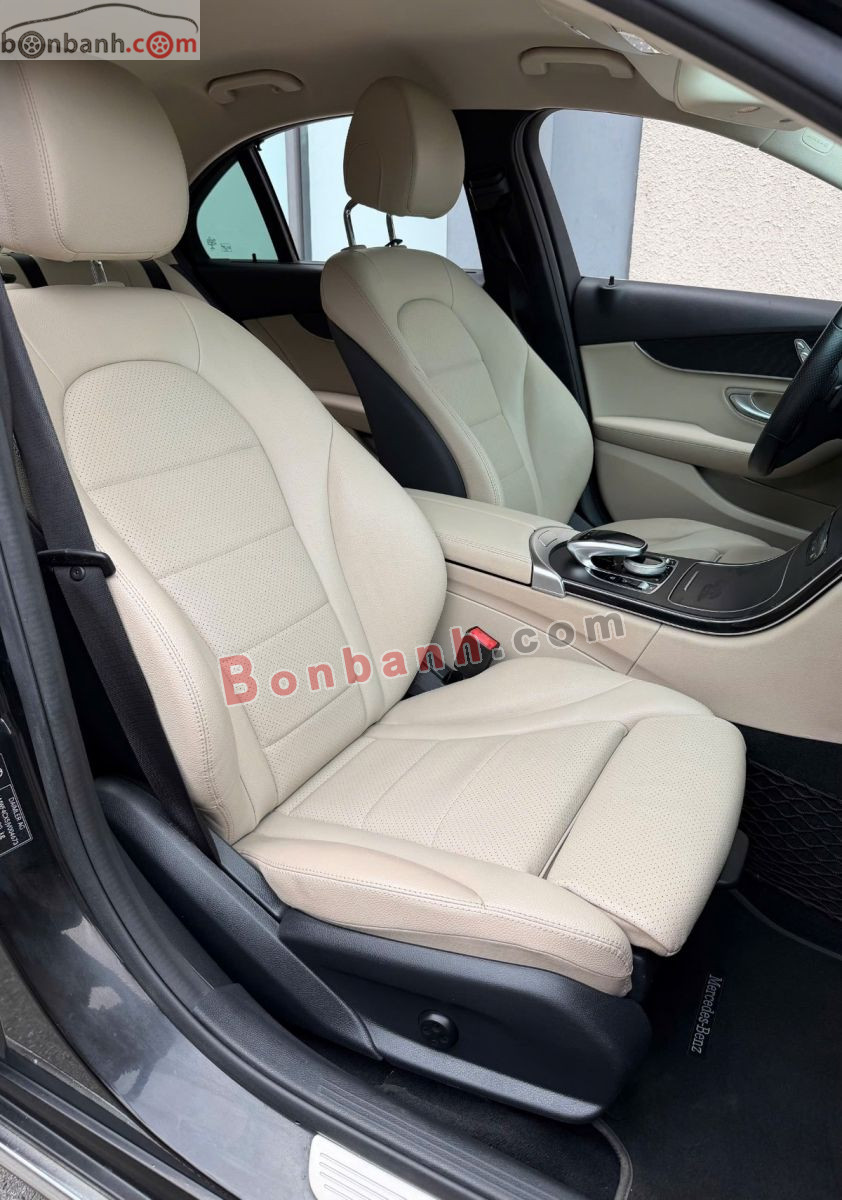 Bán ô tô Mercedes Benz C class C200 - 2018 - xe cũ