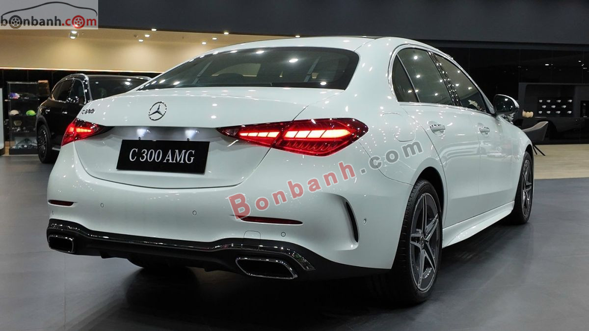 Bán ô tô Mercedes Benz C class C300 AMG - 2025 - xe mới