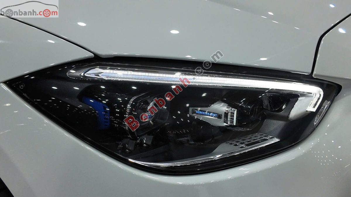 Bán ô tô Mercedes Benz C class C300 AMG - 2025 - xe mới