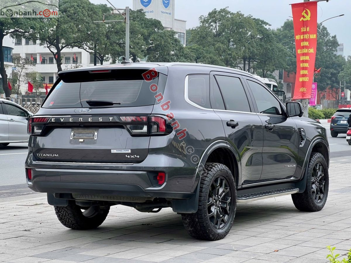 Bán ô tô Ford Everest Titanium Plus 2.0L 4x4 AT - 2022 - xe cũ