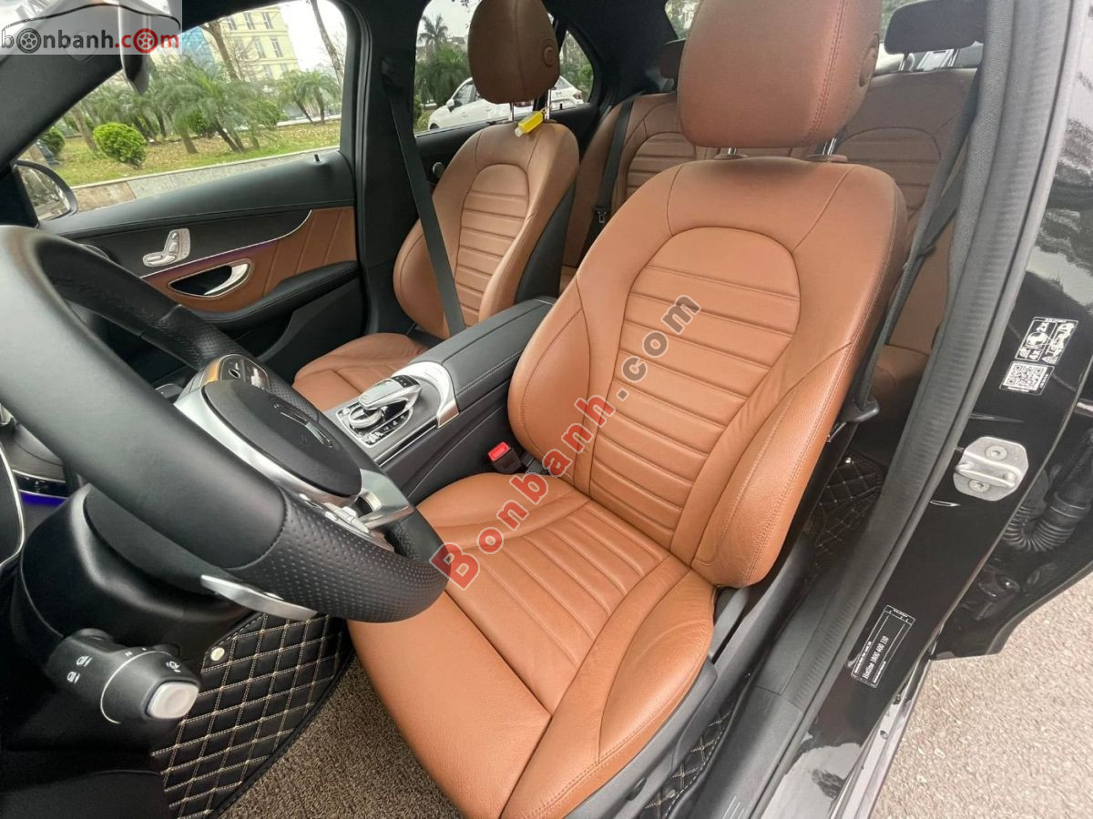 Bán ô tô Mercedes Benz C class C300 AMG - 2020 - xe cũ