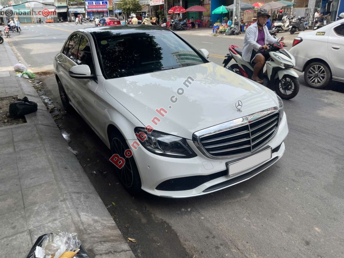 Bán ô tô Mercedes Benz C class C200 Exclusive - 2021 - xe cũ