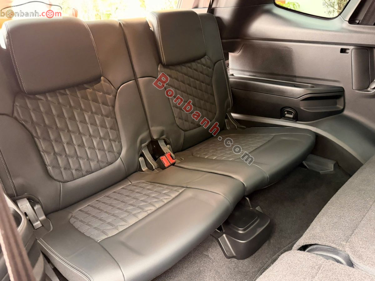 Bán ô tô Ford Everest Platinum 2.0L 4x4 AT - 2025 - xe cũ