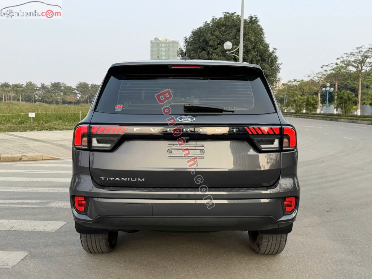 Bán ô tô Ford Everest Titanium 2.0L 4x2 AT - 2023 - xe cũ