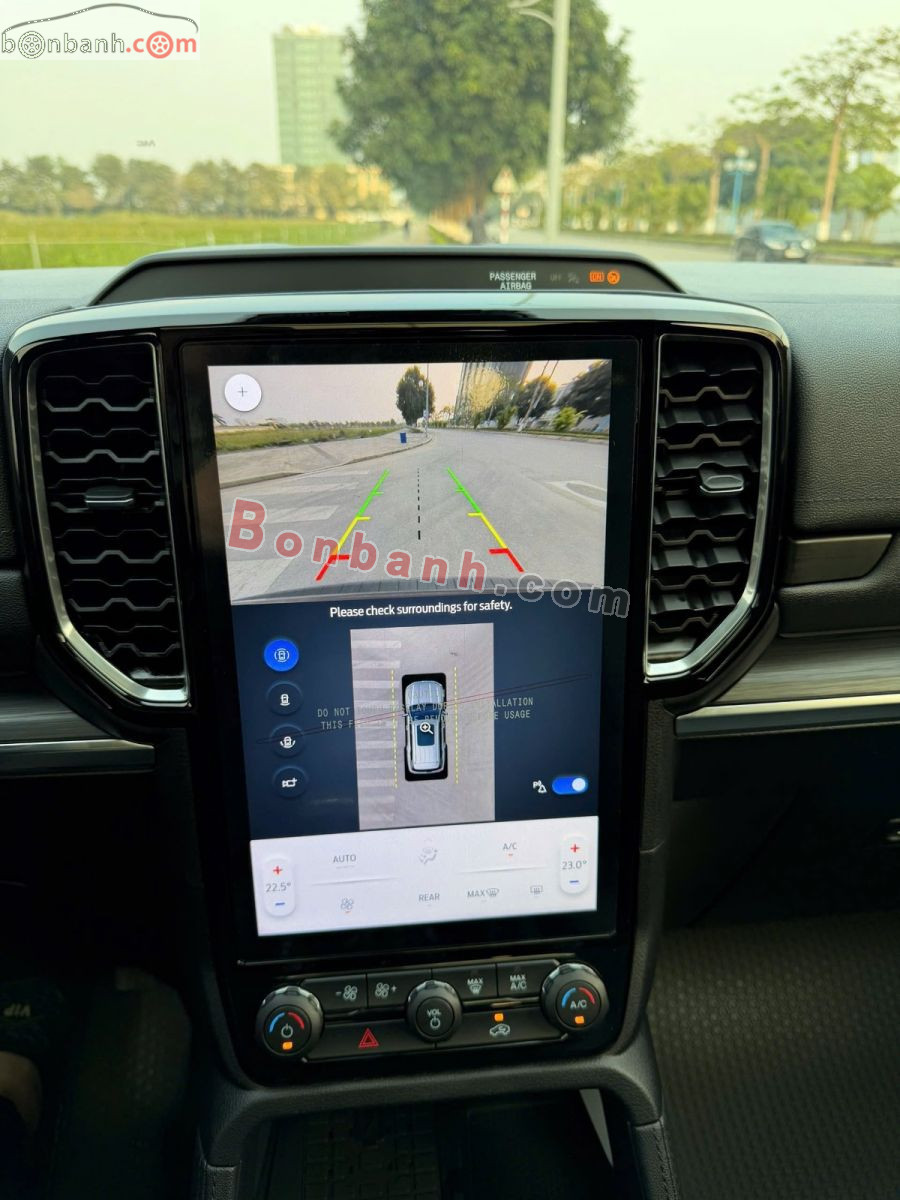 Bán ô tô Ford Everest Titanium 2.0L 4x2 AT - 2023 - xe cũ