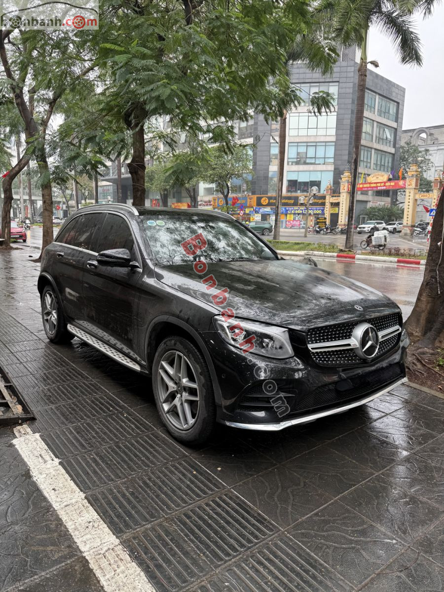 Bán ô tô Mercedes Benz GLC 300 4Matic - 2017 - xe cũ