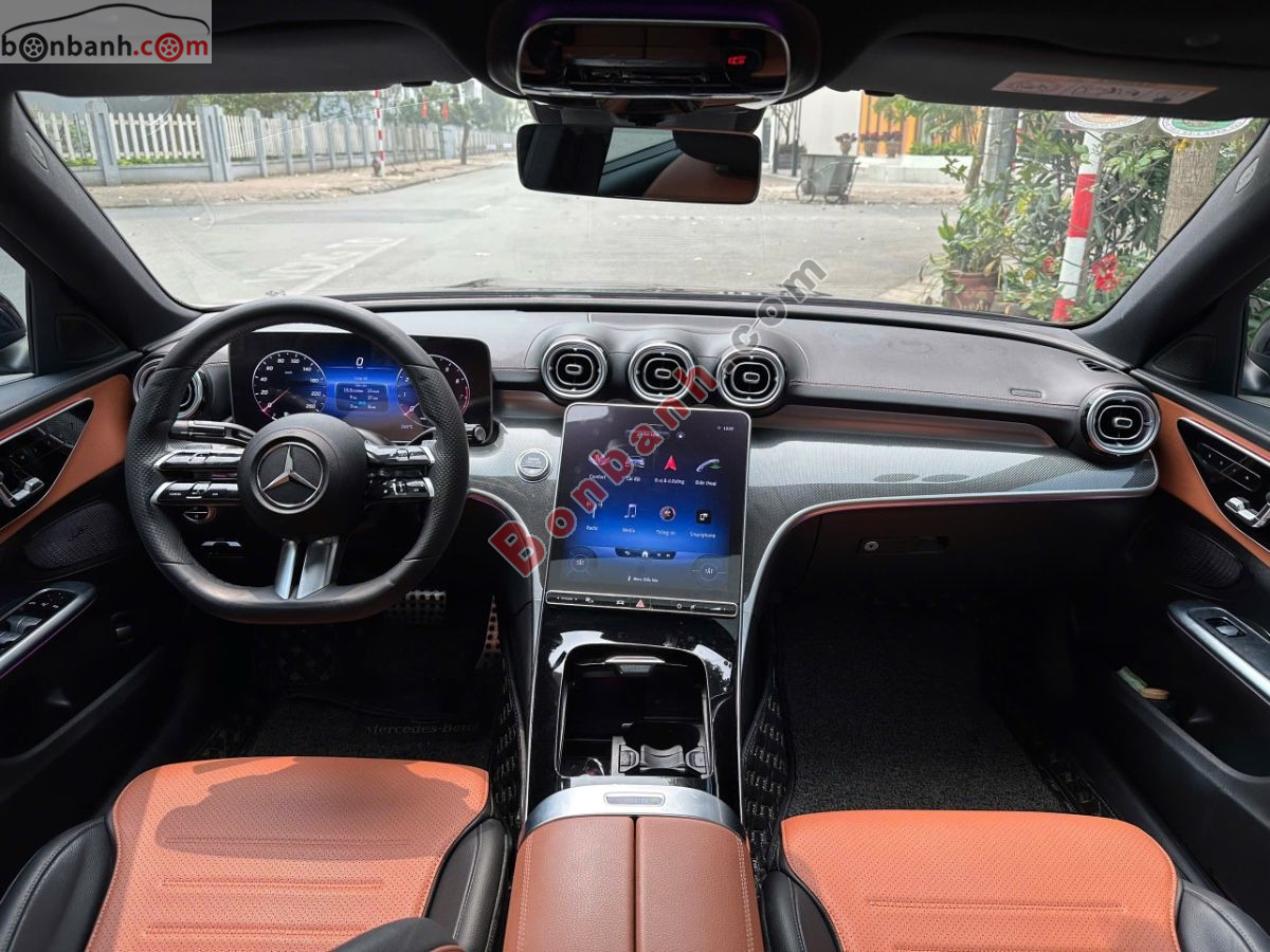 Bán ô tô Mercedes Benz C class C300 AMG - 2022 - xe cũ