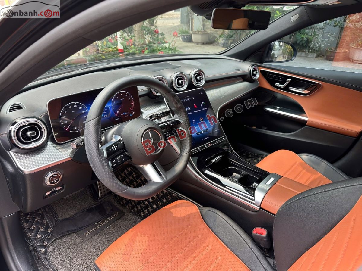 Bán ô tô Mercedes Benz C class C300 AMG - 2022 - xe cũ