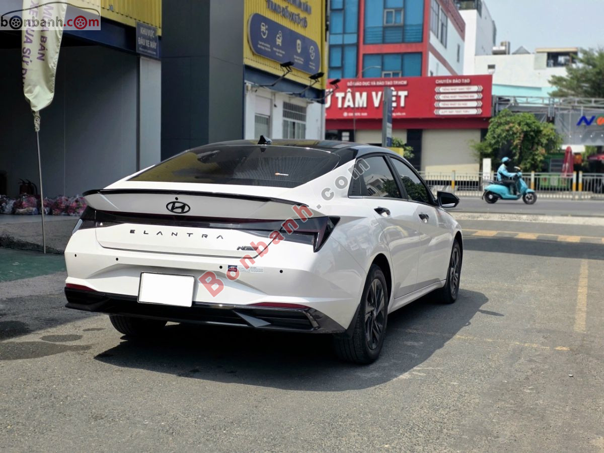 Bán ô tô Hyundai Elantra 1.6 AT Đặc biệt - 2024 - xe cũ