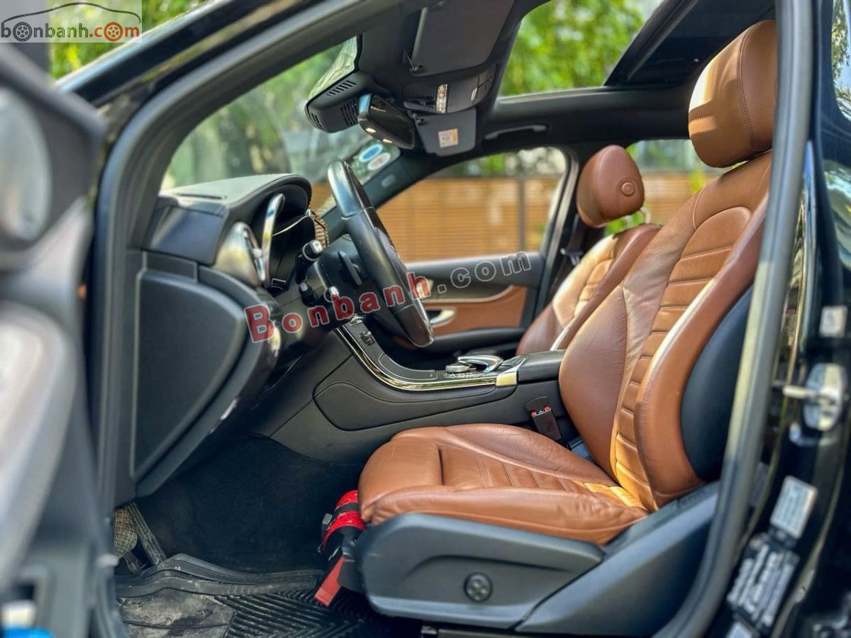 Bán ô tô Mercedes Benz GLC 300 4Matic - 2018 - xe cũ