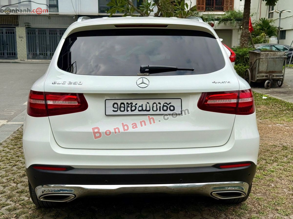 Bán ô tô Mercedes Benz GLC 250 4Matic - 2017 - xe cũ