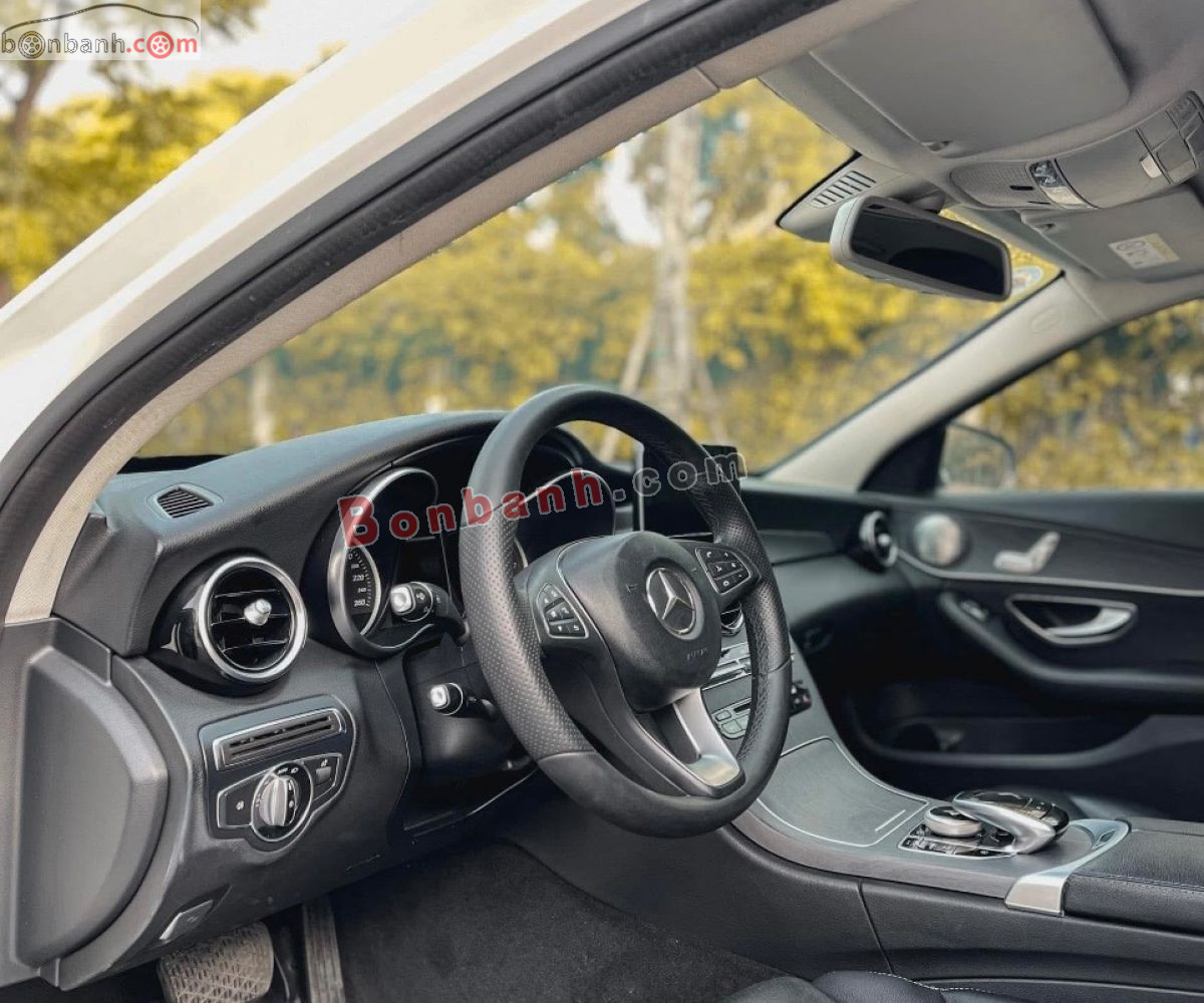 Bán ô tô Mercedes Benz C class C200 - 2017 - xe cũ