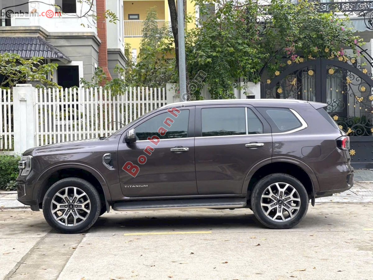 Bán ô tô Ford Everest Titanium 2.0L 4x2 AT - 2023 - xe cũ