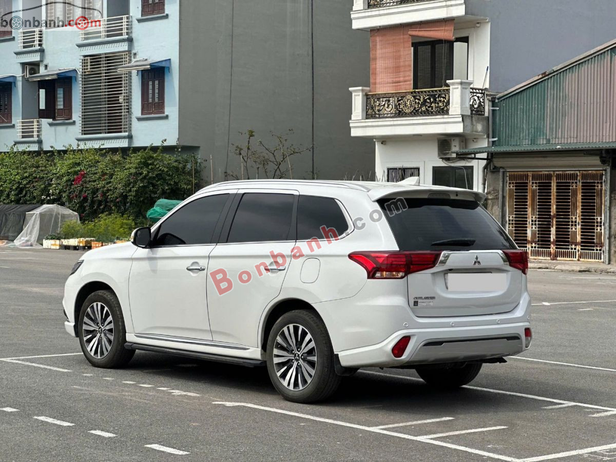 Bán ô tô Mitsubishi Outlander 2.0 CVT - 2023 - xe cũ